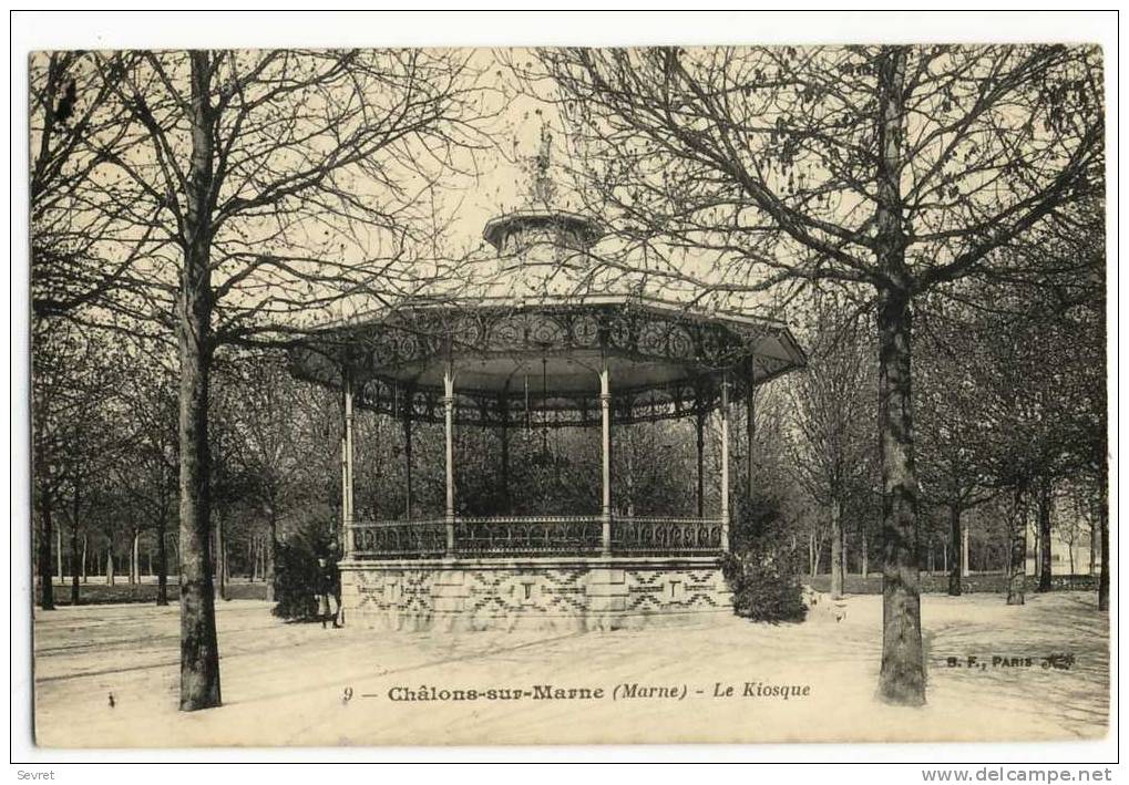 CHALONS Sur MARNE. -  Le Kiosque - Châlons-sur-Marne