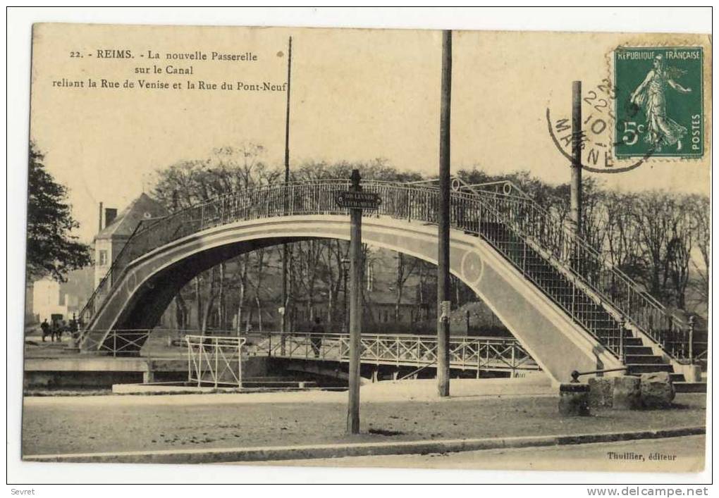 REIMS. - La Nouvelle Passerelle Sur Le Canal - Reims