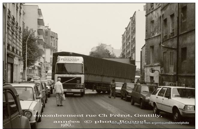 Bonnel Maurice - GENTILLY  94 - Encombrement Rue Charles Frérot - Années 1980. . . ©Bonnelphoto - Gentilly