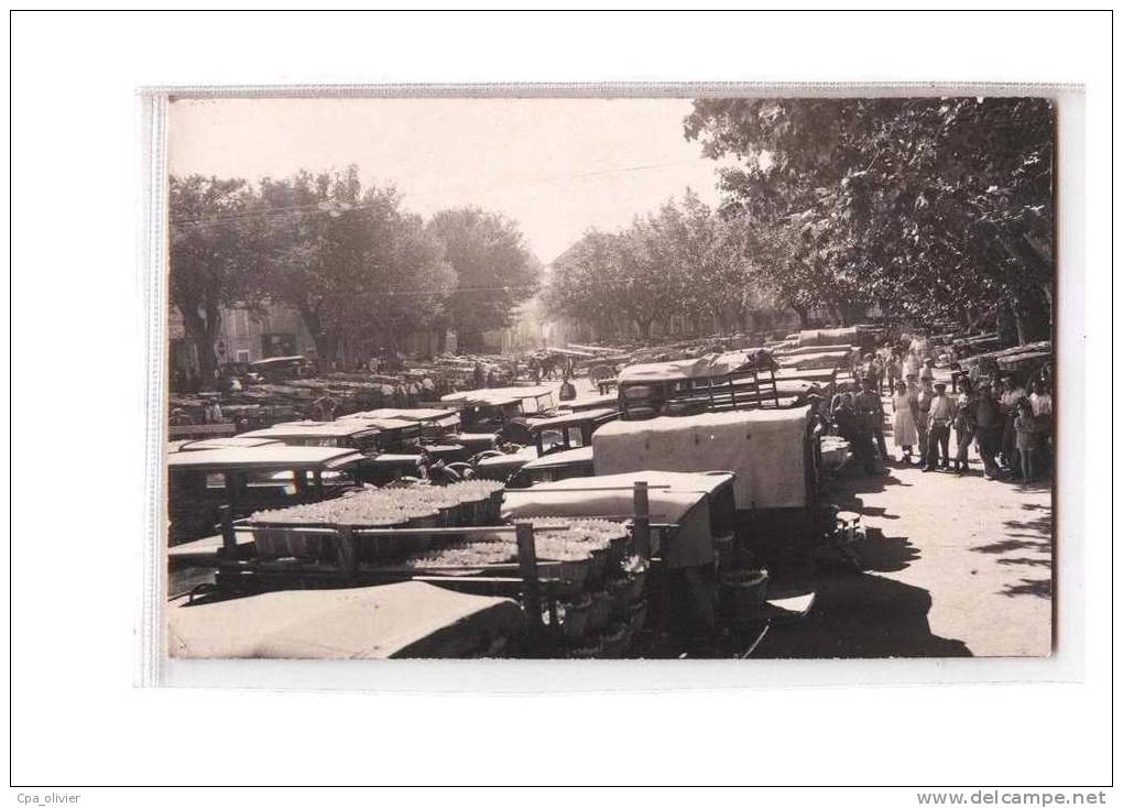 30 ROQUEMAURE Carte Photo, Marché Aux Raisins, Automobiles, Beau Plan, 193? *** A VERIFIER *** - Roquemaure