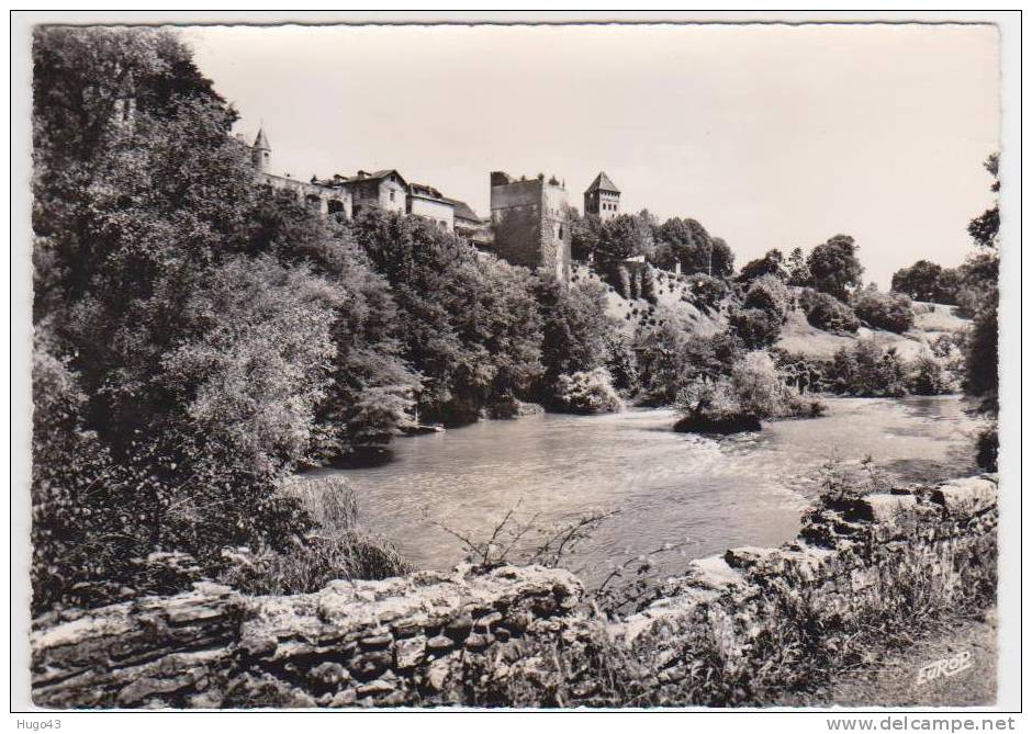 SAUVETERRE DE BEARN - L4EGLISE ET LE DONJON DE MONREAL - Sauveterre De Bearn