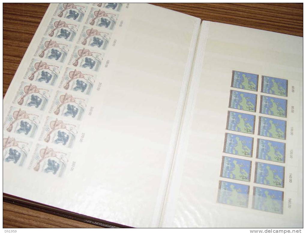 POSTEN LOT BOGENTEILE ÖSTERREICH AUTRICHE AUSTRIA ETWA 1300 BRIEFMARKEN MEIST 20ger OBERRAND BOGEN TEILE