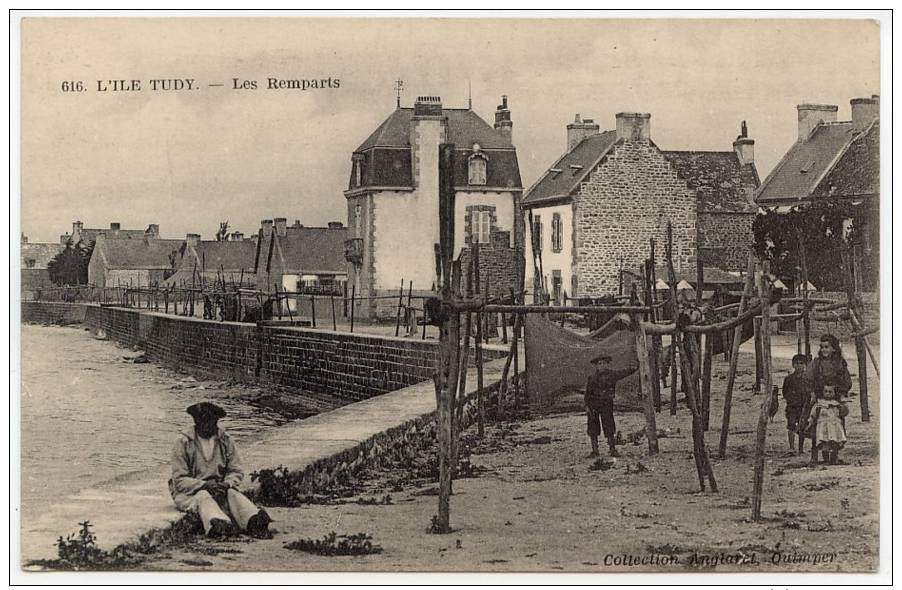 Vintage Postcard, Les Remparts, L´ile Tudy, France - Autres & Non Classés