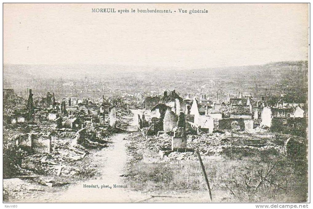 80 MOREUIL Après Le Bombardement Vue Générale - Moreuil