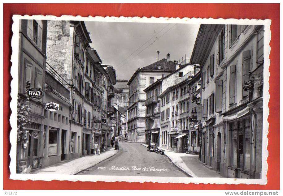 L428 Moudon, Rue Du Temple.Cigares Fivaz,Rössli.Socal.Attelage.ANIME.Cachet 1954 S/timbre Avec Car Postal.Perrochet 9010 - Moudon