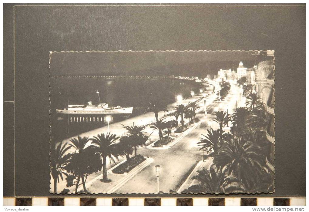 NICE LA NUIT   PROMENADE EN MER - Nice Bij Nacht