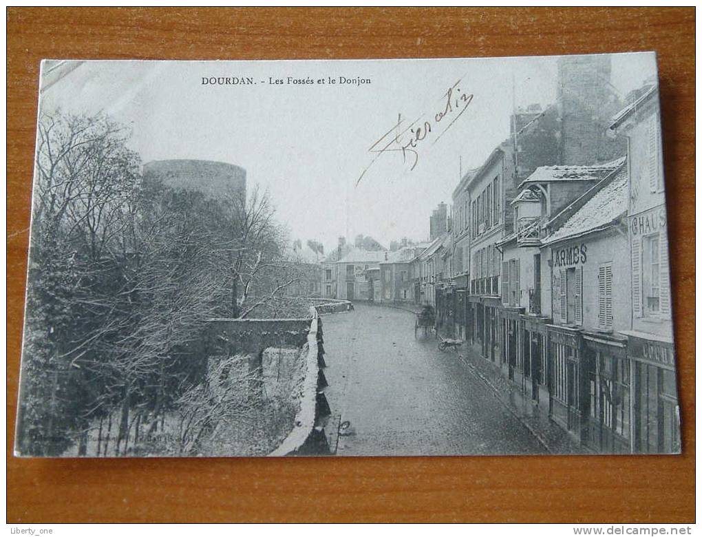 DOURDAN Les Fossés Et Le Donjon / Anno 1904 ( Zie Foto Voor Details ) !! - Ile-de-France