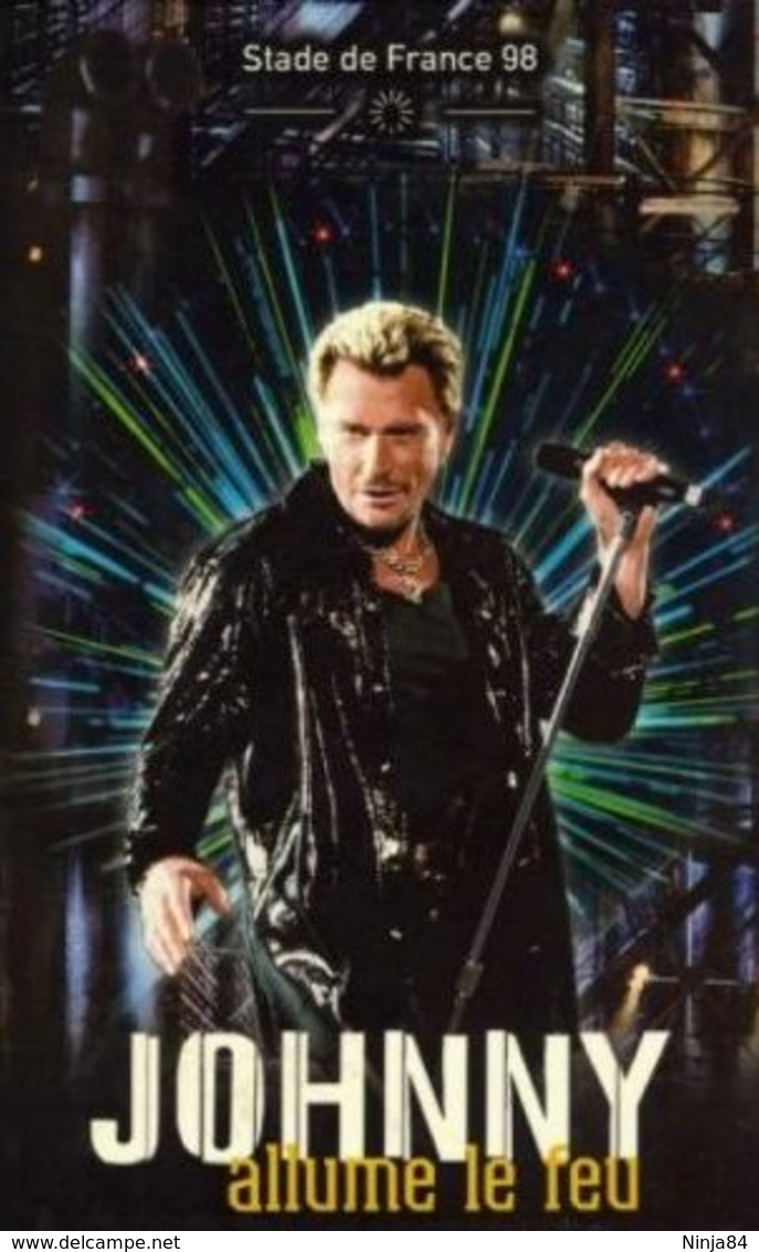 COFFRET  V-H-S  Johnny Hallyday  "  Allume Le Feu  " - Concert Et Musique