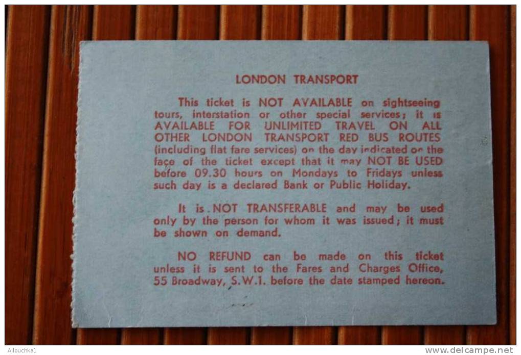 TITRE DE TRANSPORT >TICKET BILLET D' AUTOBUS BUS CAR >RED BUS  ROVER  50P LONDON LONDRES  UNITED KINGDOM GREAT BRITAIN - Europe