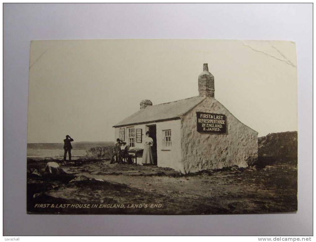 Land´s End. - First & Last House In England. - Land's End