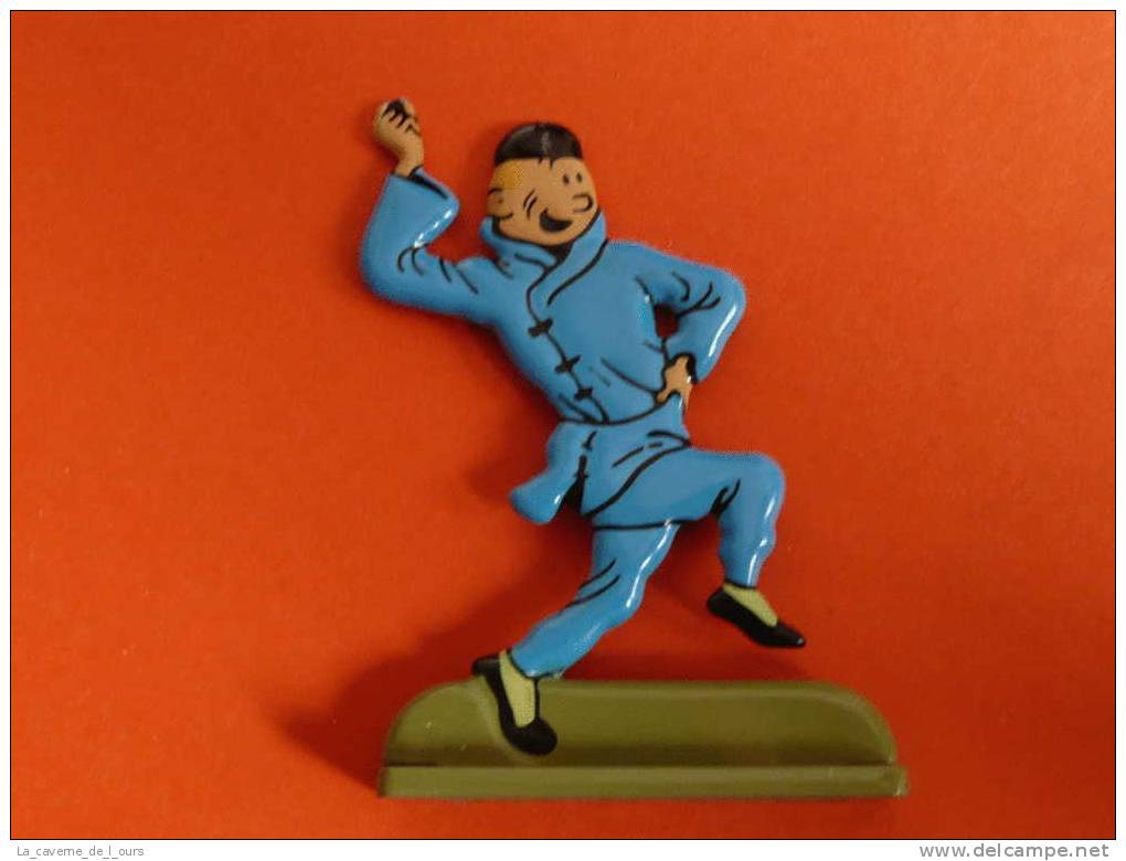 Figurine Tintin En Métal émaillé, Le Lotus Bleu, Hergé Moulinsart - Statuettes En Métal