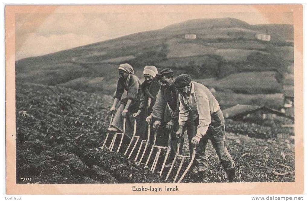 Bilbao Eusko Lugin Lanak Animadas  3.1923 Los Agricultores De Los Campos A Mano, Un Tenedor De Excavación - Vizcaya (Bilbao)