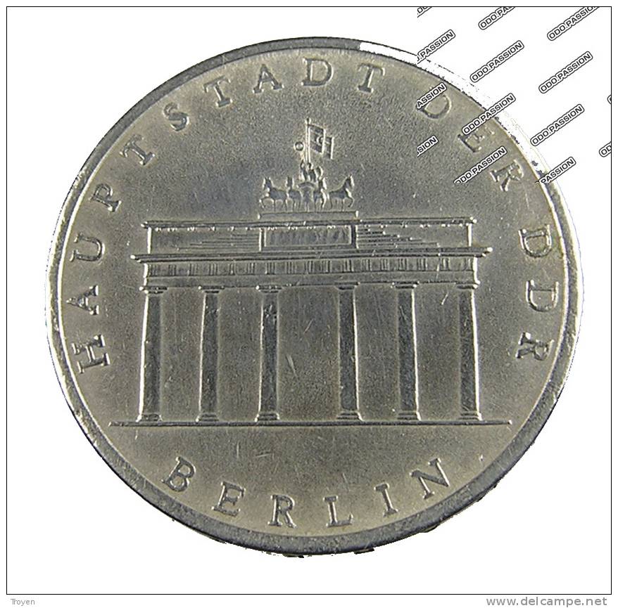 Allemagne - 5 Marks -   Porte De Brandenburg  - Berlin - 1971 - Cu.Ni - 5 Mark