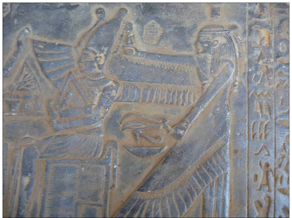 Fragment D'une Plaque D'écriture Et Dessins Egyptiens  - Fragment Of Writing  Egyptian Drawings - Archeologie