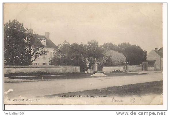 CPA.....CHARMOY...ROUTE DE JOIGNY  UN COTE...1905 - Charmoy