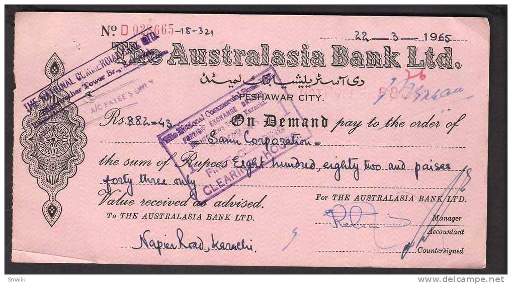 Bank Cheque Of The Australasia Bank Ltd Peshawar City Pakistan 22-3-1965 - Banco & Caja De Ahorros