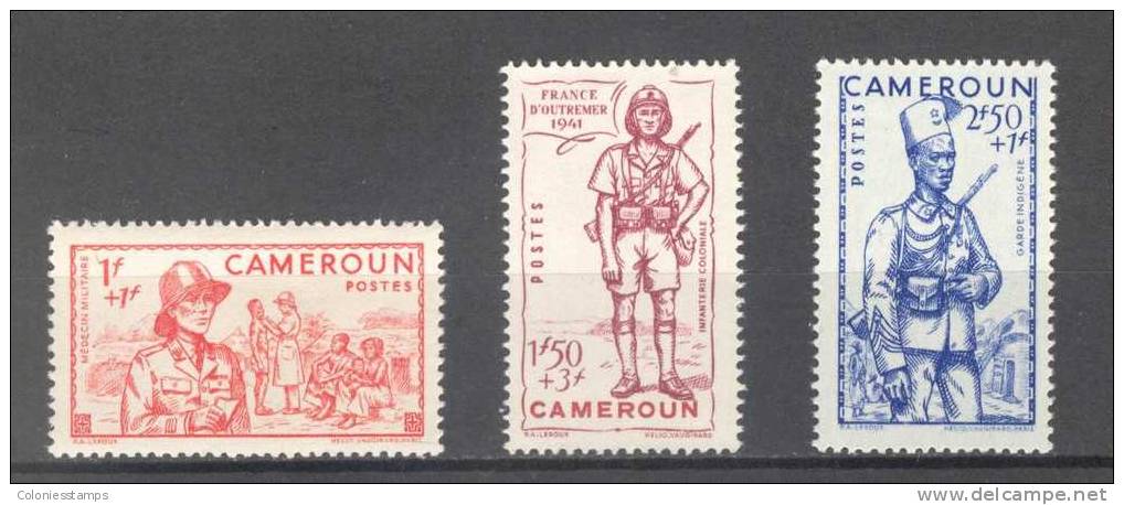 (S0149) CAMEROUN, 1941 (Defense Of The Empire). Complete Set. Mi ## 172-174. MNH** - Unused Stamps