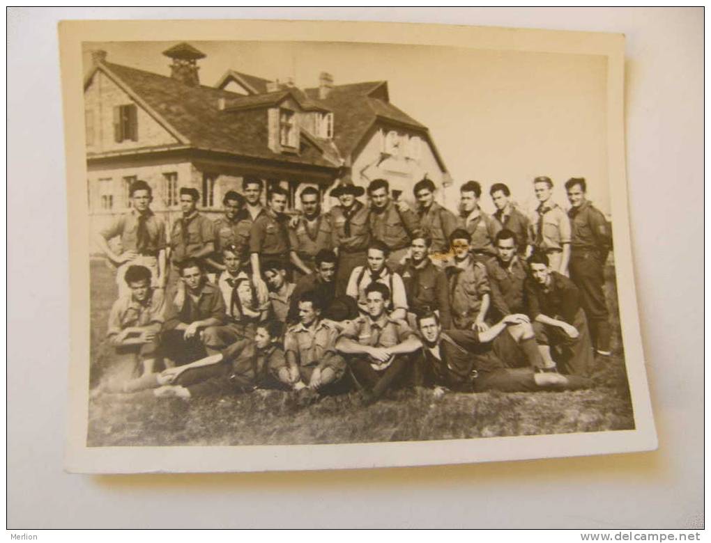 Scouting Scoutisme - Hungary  Group Photo  -real  Photo - RPPC  Ca 1930's    D73550 - Pfadfinder-Bewegung