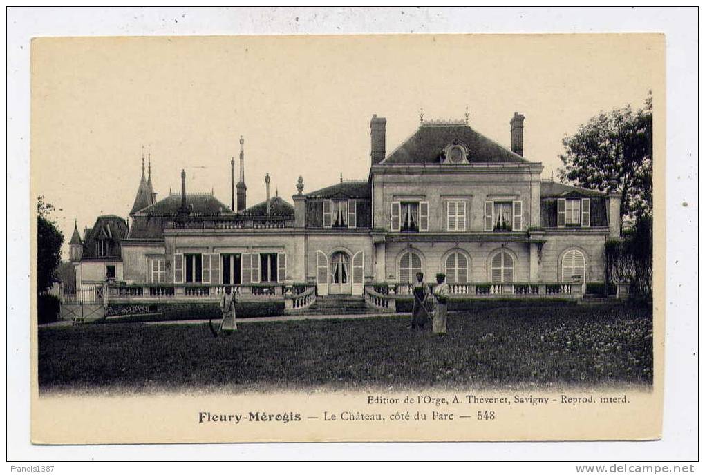 Ref 173 - FLEURY-MEROGIS - Le Château Côté Du Parc (carte Animée) - Fleury Merogis