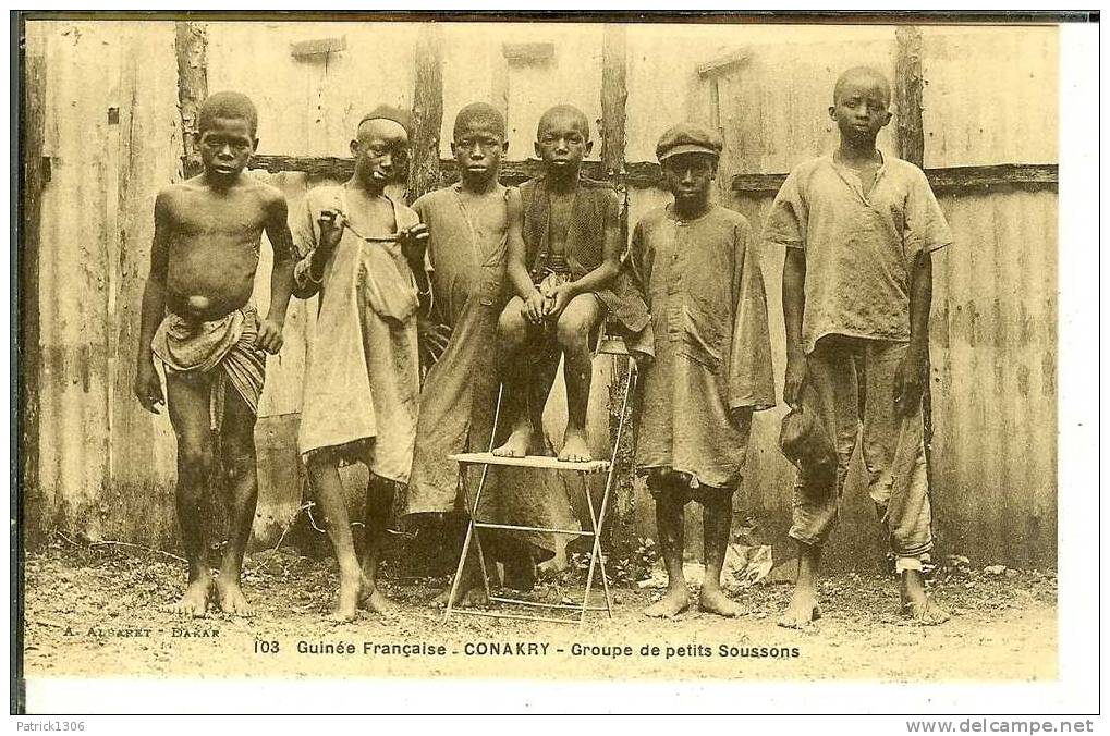 CPA  CONAKRY, Groupe De Petits Soussons 1952 - Guinea