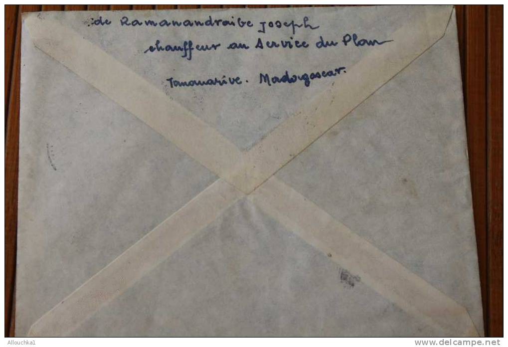 TANANARIVE MADAGASCAR AFRIQUE OCCIDENTALE FRANCAISE LETTRE AVEC TIMBRES 1950 PAR AVION AIR MAIL   > > P/ LYON - Covers & Documents