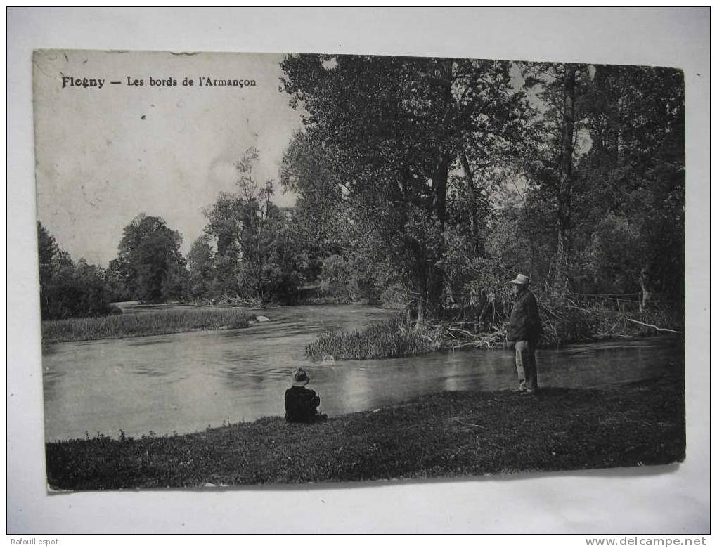 Cpa Flogny Les Bords De L'armançon - Flogny La Chapelle