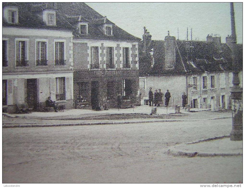 CPA -89-SEIGNELAY-PLACE DE SEIGNELAY-NON VOYAGEE-PHOTO RECTO VERSO - CARTE EN BON ETAT - Seignelay