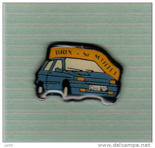 Pin´s  Sport  Rallye  Automobile  RENAULT  Clio  16 S  Bleu, Rallye  BRIX  ( 50 )  SAINT  MIHIEL  ( 55 ) - Renault