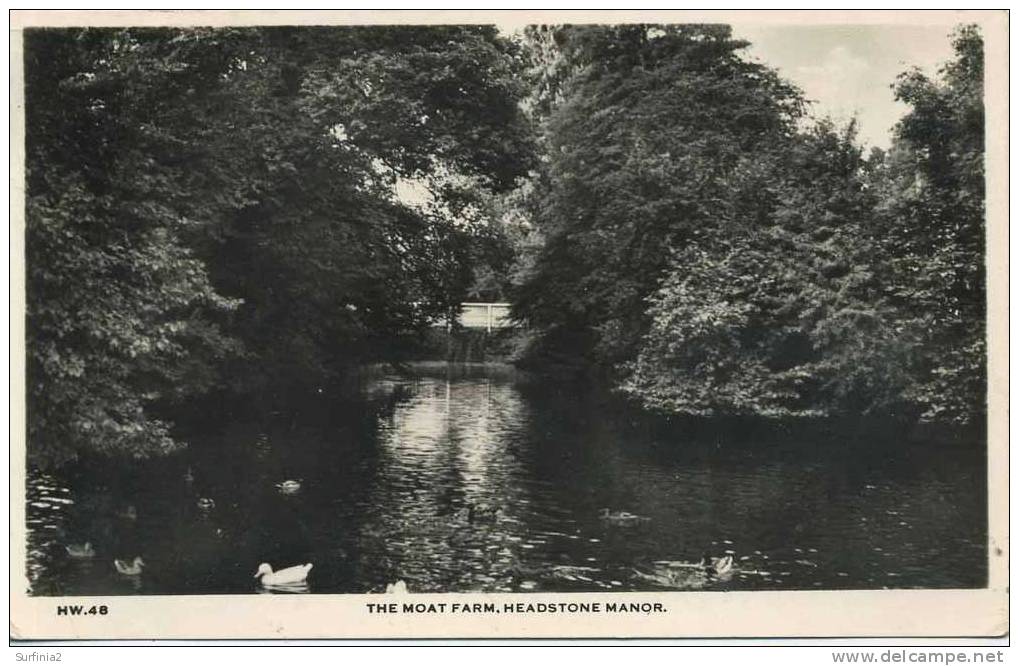 HERTS - HEADSTONE MANOR - THE MOAT FARM RP 1954  Ht136 - Hertfordshire