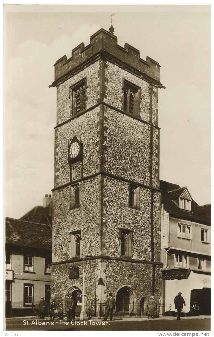 HERTS - ST ALBANS - THE CLOCK TOWER RP  Ht77 - Hertfordshire