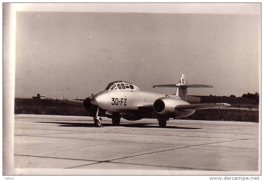 METEOR - F7  -- Photo - 1946-....: Modern Era