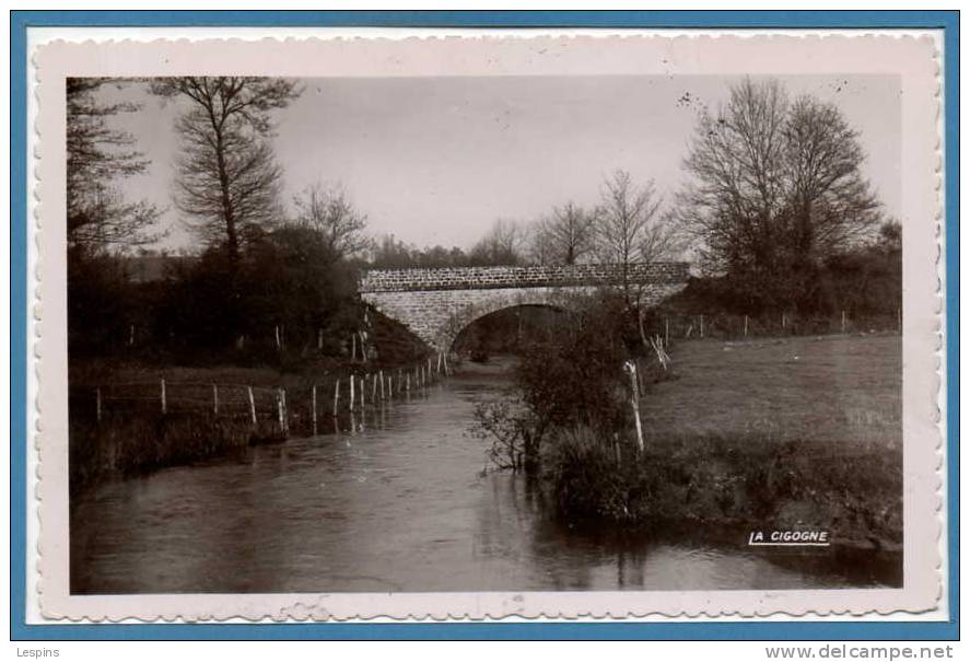 87 - LAURIERE --  Vue Sur L'Adour - 1953 - Lauriere