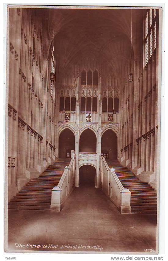 THE ENTRANCE HALL . BRISTOL UNIVERSITY. - Bristol