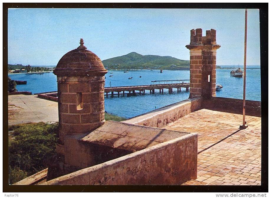 CPM Vénézuéla Ile Margarita PAMPATAR Castillo San Carlos De Borroméo Château Saint Charles De Borromée - Venezuela