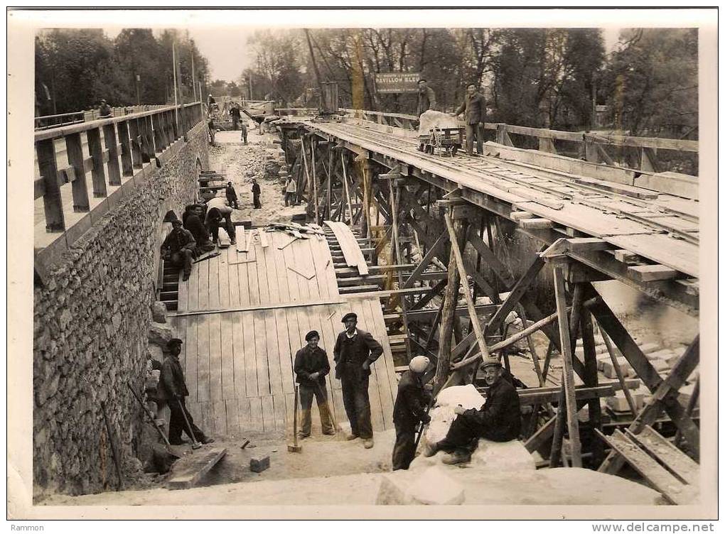 OLIVET  Réparation Du Pont En Avril 1946 Pavillon Bleu  Photo 12x17cm    SNCF - Autres & Non Classés