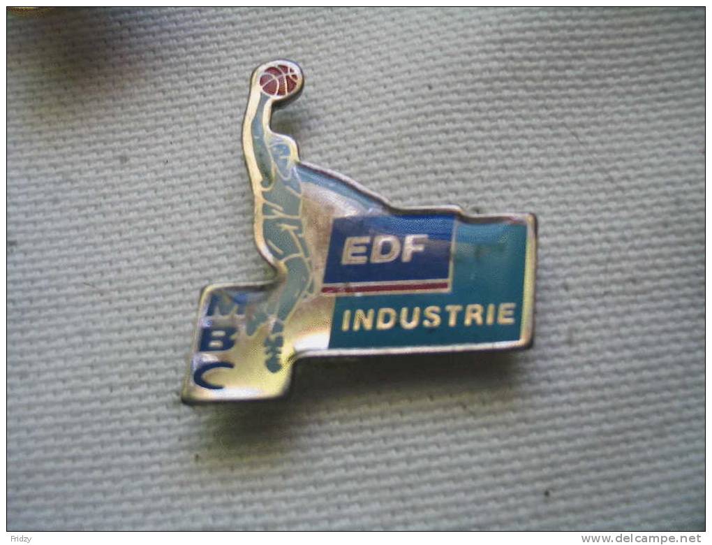 Pin's EDF Industrie, Partenaire Du Mulhouse Basket Club - Basketball