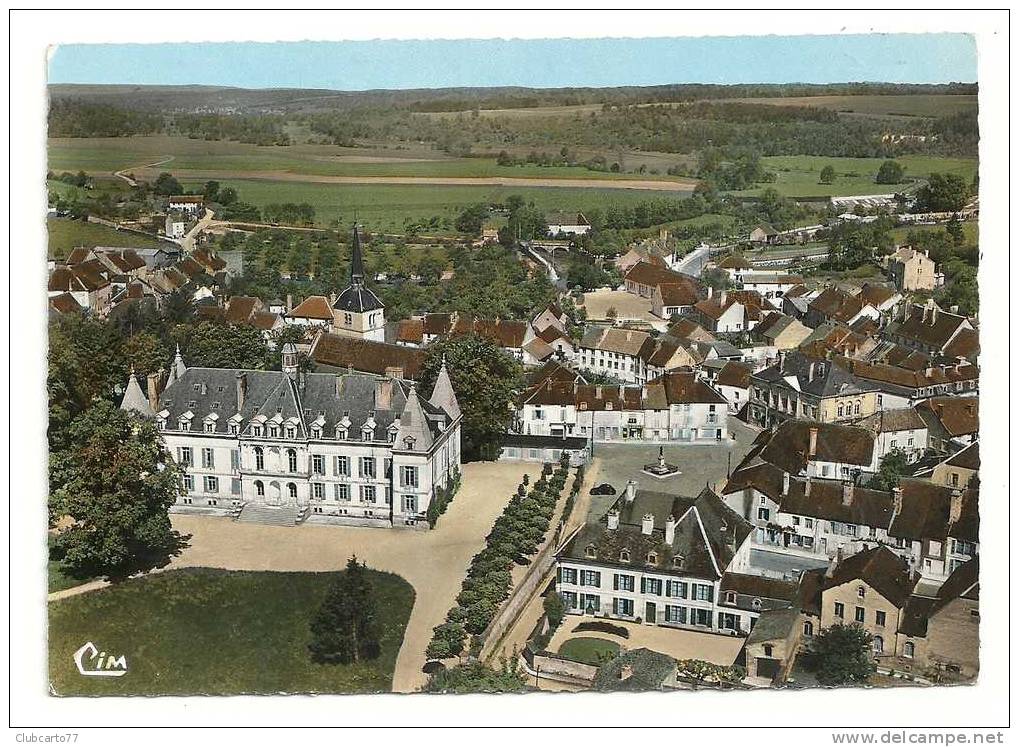 Arc-en-Barrois (52) : Vue Générale Aérienne Au Niveau Du Château Environ 1950. - Arc En Barrois