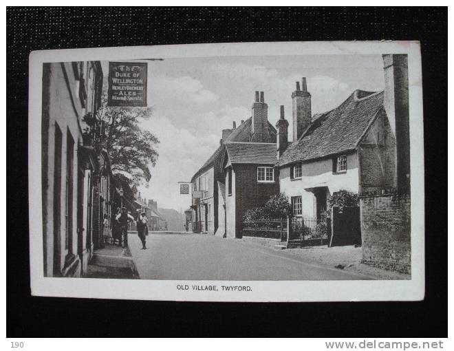 OLD VILLAGE,TWYFORD - Autres & Non Classés