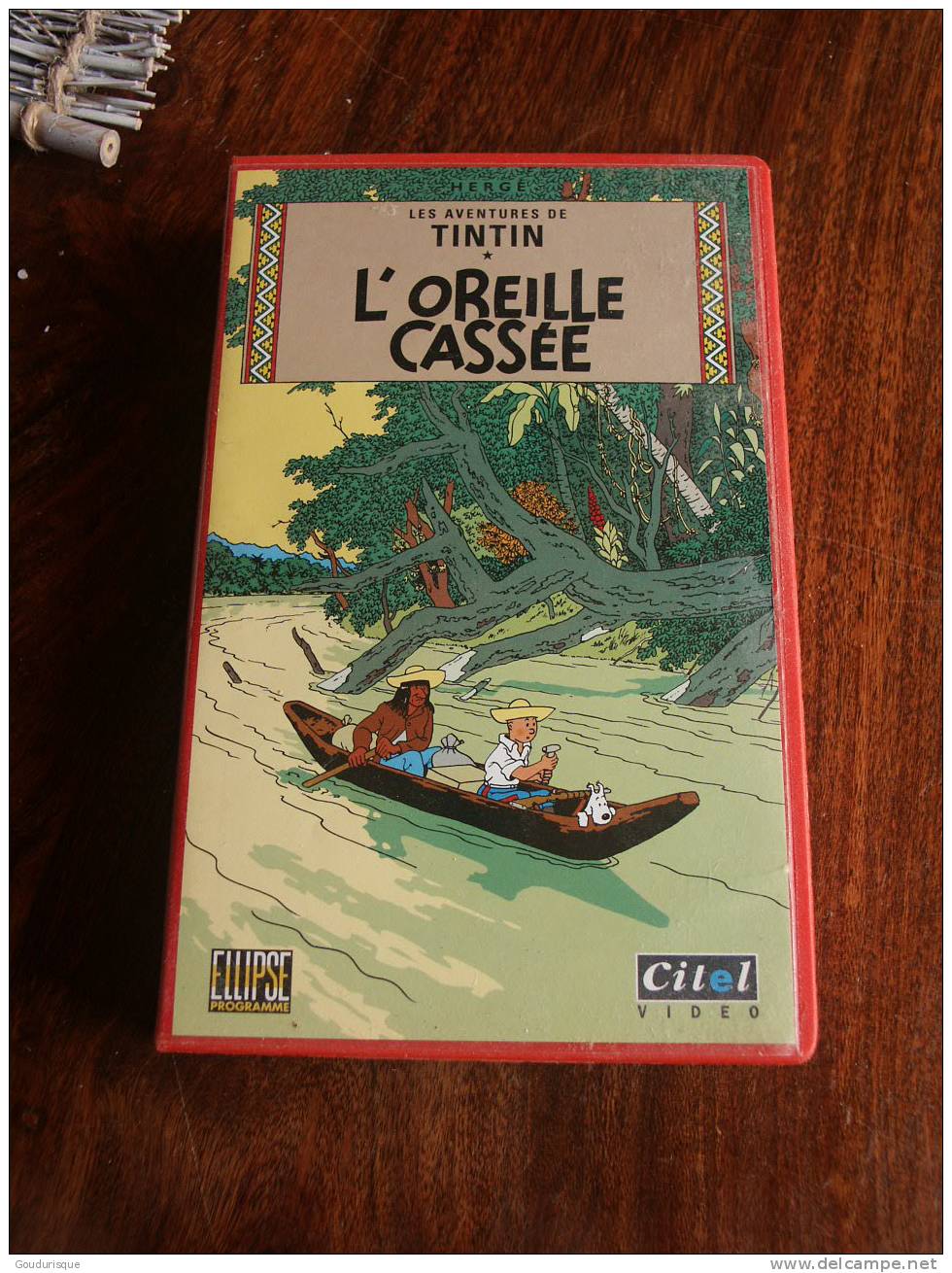 K7 VHS L'OREILLE CASSEE - Tintin