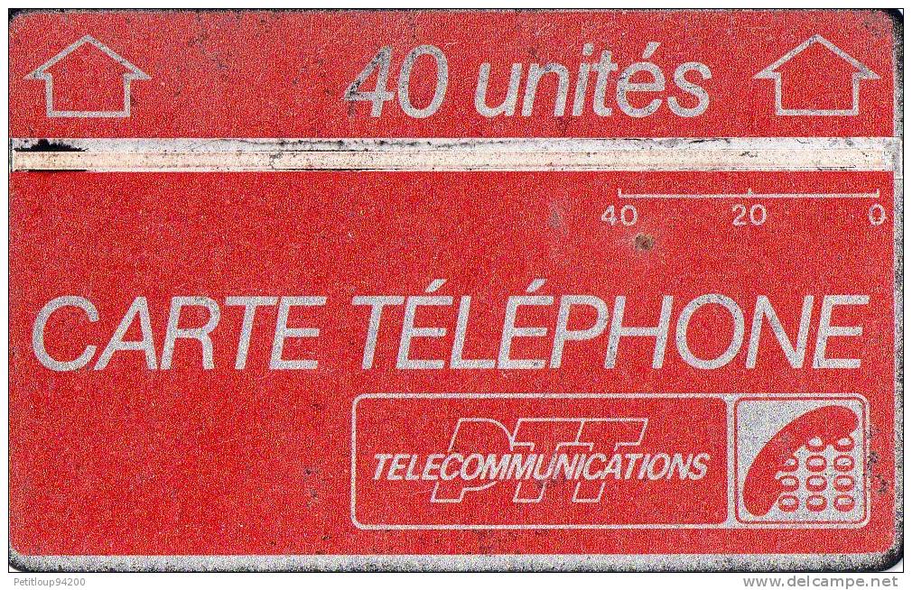 TELECARTE HOLOGRAPHIQUE 40 UNITES ROUGE  (A17) - Télécartes Holographiques