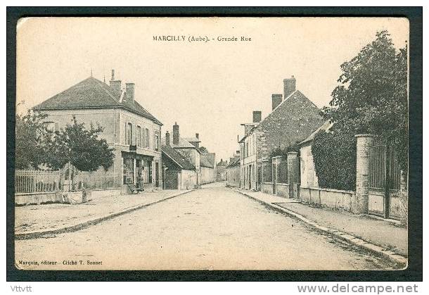 10 (AUBE) - MARCILLY : Grande Rue, Edit. Marquis (non Circulée) - Marcilly