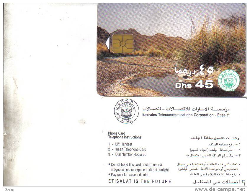 United Arab Emirates-chip Card(15)-used+1 Card Prepiad Free - Emiratos Arábes Unidos