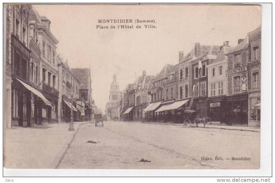 80.209/ MONTDIDIER - Place De L'Hôtel De Ville - Montdidier