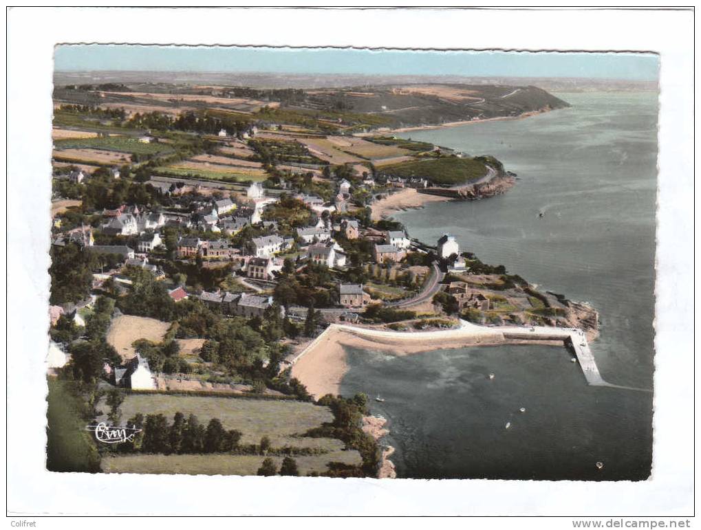 29 - Roscanvel       Vue Générale Aérienne Du Bourg, Son Port Et La Pointe Des Espagnols - Andere & Zonder Classificatie