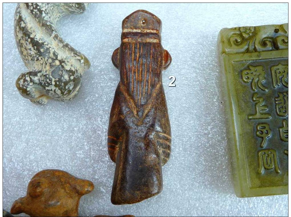 Statuettes, Amulettes, Pendentifs Anciens, époque Han - Jade - Statues, amulets, pendants Former Han period