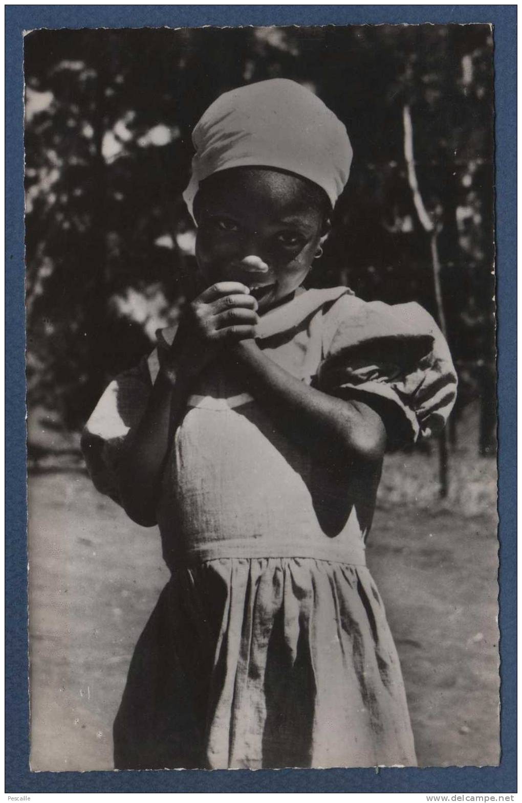 AFRIQUE - CP ENFANT AFRICAIN - MISSIONS DES PERES DU SAINT ESPRIT - IMPRIMERIE PHOTOMECANIQUE PIERRON SARREGUEMINES - Missions