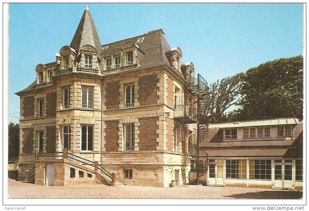 Calvados : LION  SUR  MER :  Maison  Familiale  De Colonie De  Vacances  U N C M T   Centre A.  Sorel - Autres & Non Classés