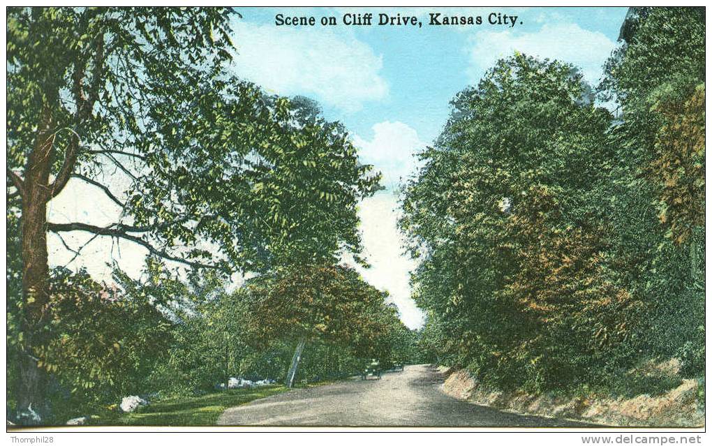 KANSAS CITY - MISSOURI - Scene On Cliff Drive. A Bend In The Beautiful Winding.. - TBE, CPA, Petit Format Neuve, 2 Scans - Kansas City – Missouri