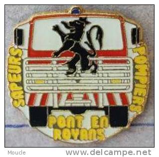 SAPEURS POMPIERS DE PONT EN ROYANS - CAMION - LION - Bomberos