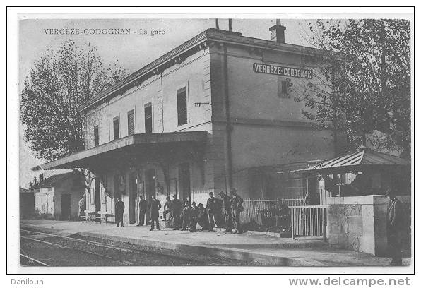 30 // VERGEZE CODOGNAN  La Gare  Vue Intérieure - Vergèze